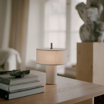 New Works - Margin Draagbare LED tafellamp met oplaadbare batterij, beige