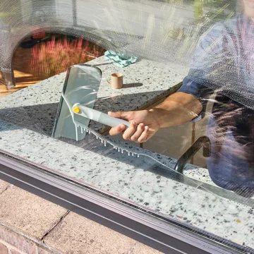 Joseph Joseph - CleanTech 2-in-1 microvezel raamwisser en raamwisser, steen