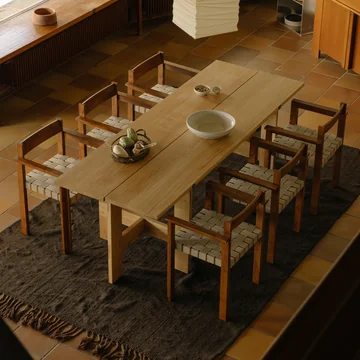 Frama - Symmetrie fauteuil, essen honing / haver