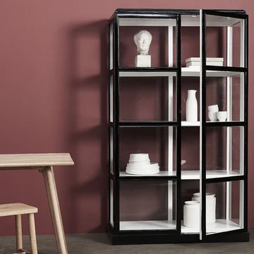 Hübsch Interior - Display Kast met glazen deuren, h 187 cm, zwart / wit