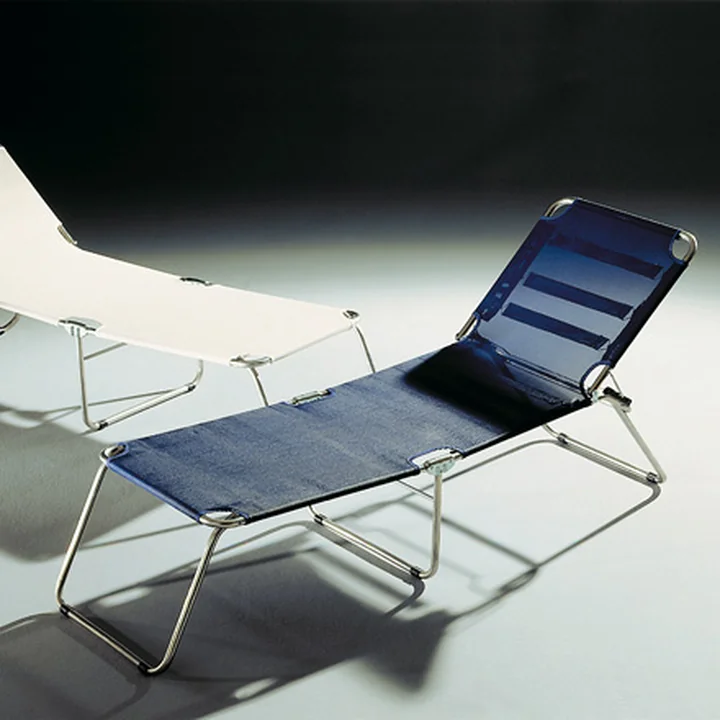 Fiam Amigo Fourty Aluminium ligstoelen in donkerblauw en wit