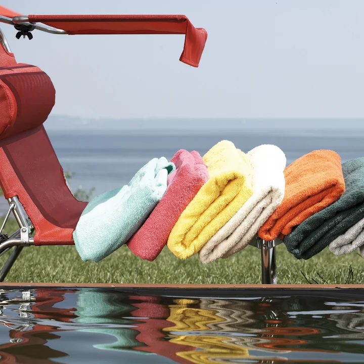 Badstof kussens en parasols van Fiam