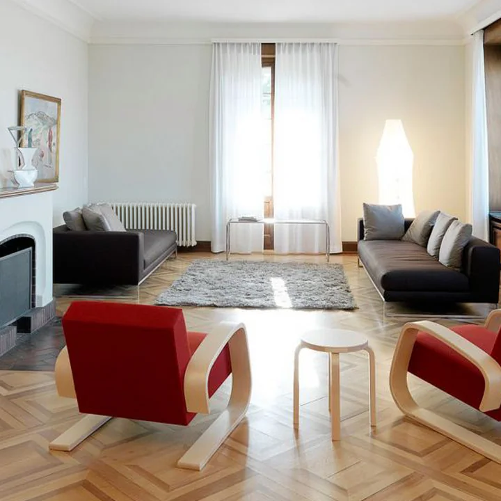 E60 kruk van Artek met vier poten