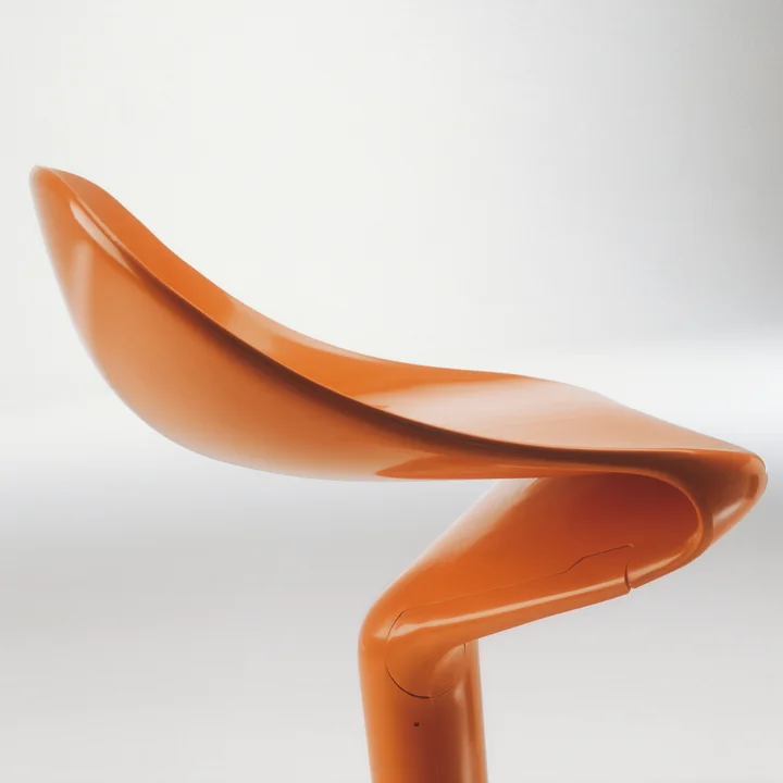 Spoon Barkruk van Kartell in oranje