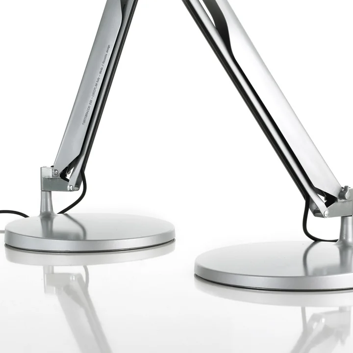 Fortebraccio -bureaulamp van Luceplan