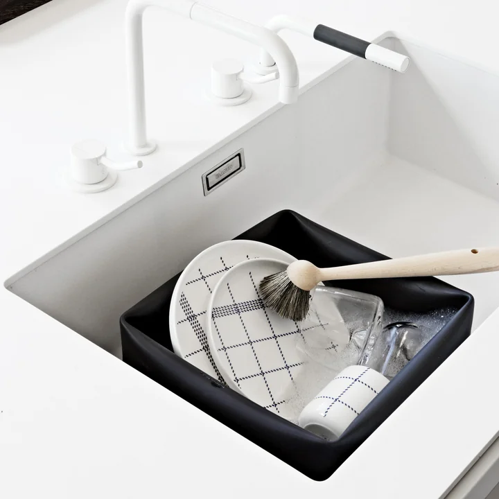 Normann Copenhagen - Washing up bowl zwart - sfeer