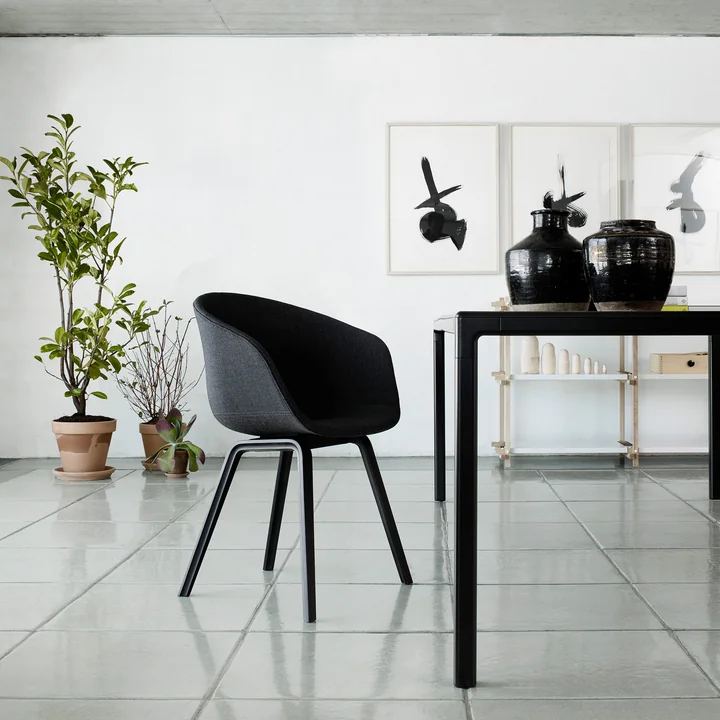 About A Chair AAC 23 van HAY