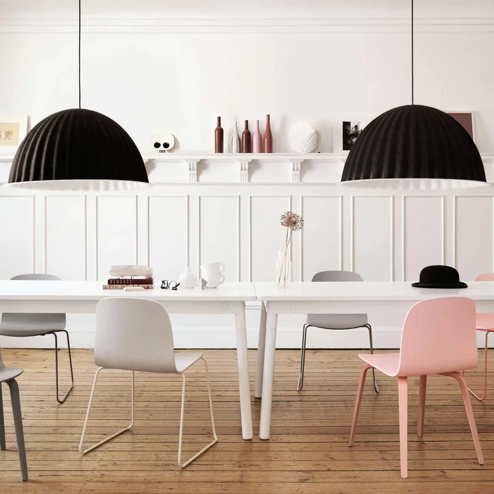 Muuto - Onder de kloklamp, zwart