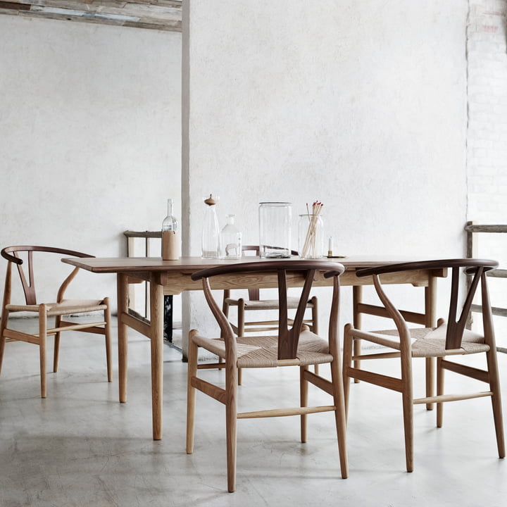 CH24 Wishbone Chair van Carl Hansen