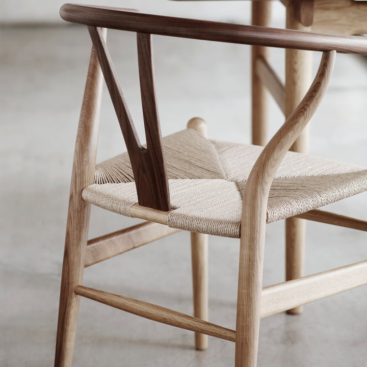 CH24 Wishbone Chair van Carl Hansen