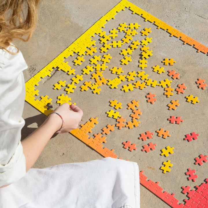 Areaware - Gradient Puzzle , rood / geel