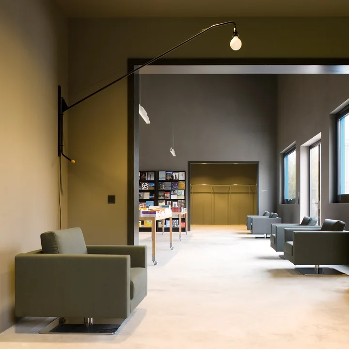 Lichtkunst vanaf de muur