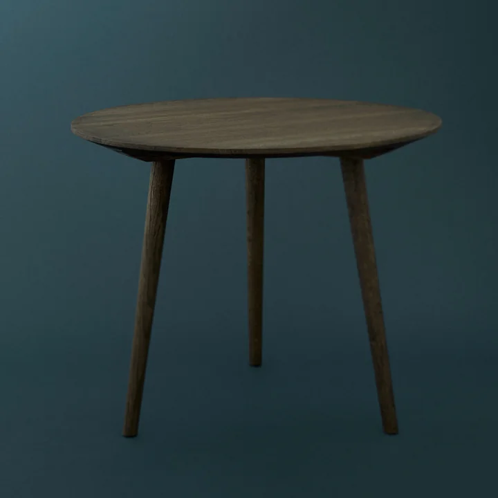 In Between Tabel van & Traditie