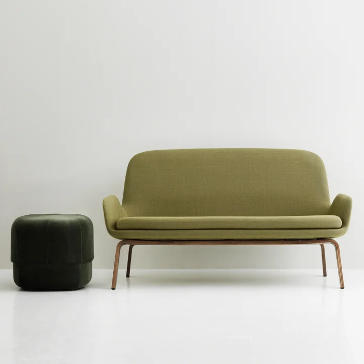 Era Sofa en Circus Pouf Velourby Normann Copenhagen