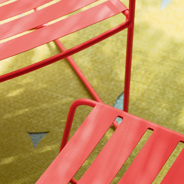 Gemaakt van staaldraad en lasergesneden plaatstaal