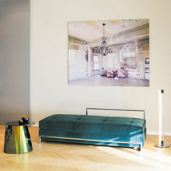 Pli bijzettafel en Tube Light LED lamp