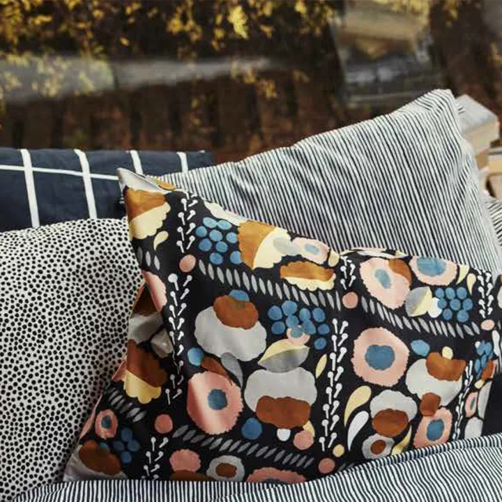 Varvunraita en Tiiliskivi van Marimekko