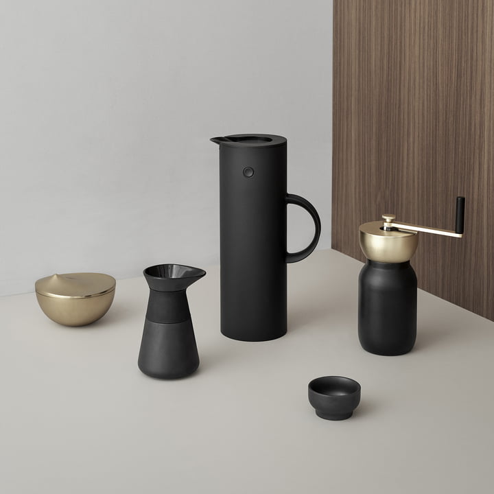 Halsband en Theo serie met zachte EM 77 Stelton Vacuüm Jug