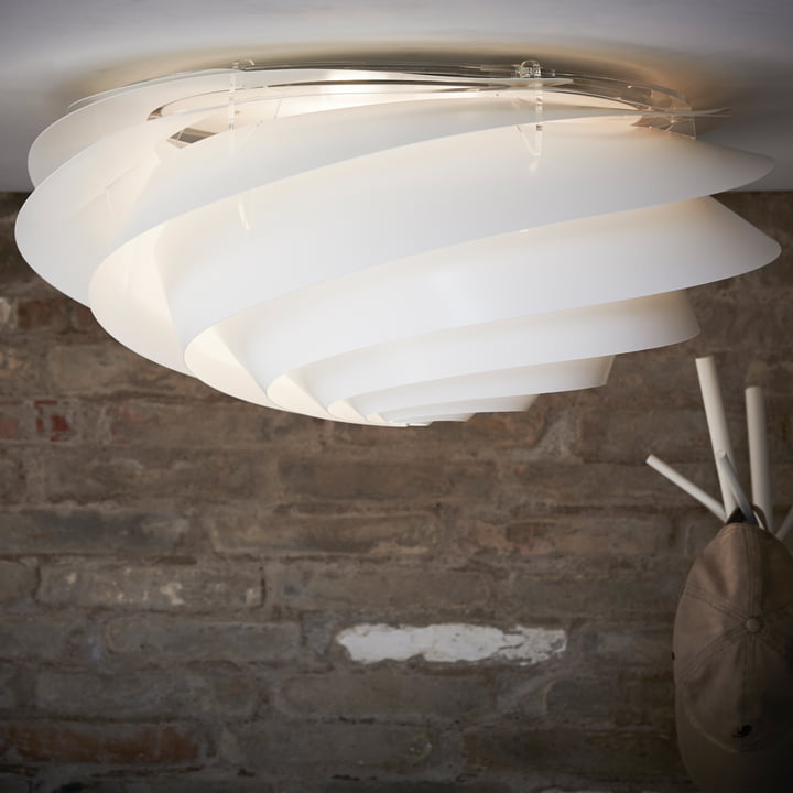 Swirl Plafond / Wandlamp van Le Klint