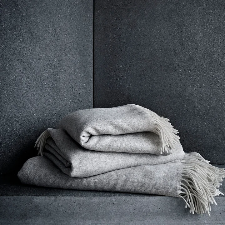 Dekens van Fritz Hansen uit Merino en Kasjmier