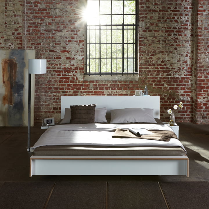 Flai Bed met hoofdeinde van Müller Small Living