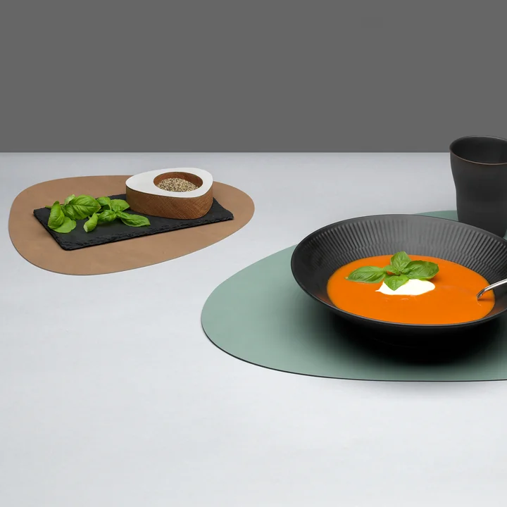 Ronde tafelmat van Lind DNA in 2 maten