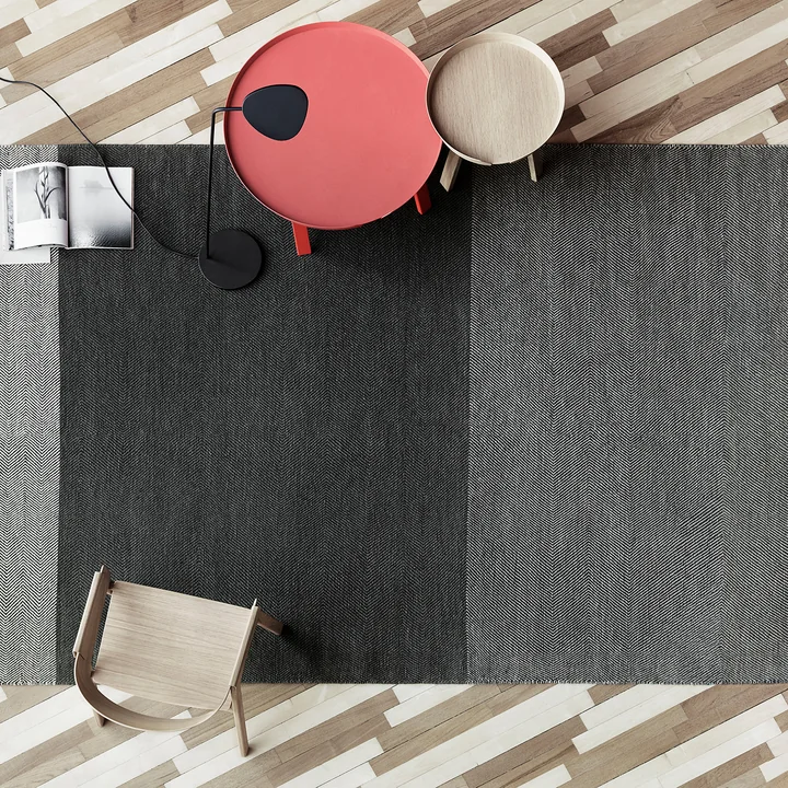 Around Salontafel van Muuto