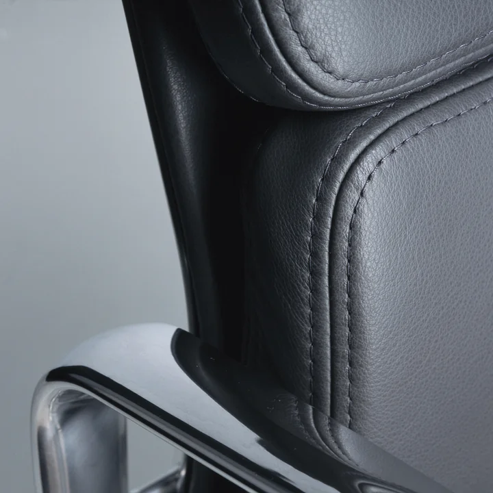 Soft Pad Chair EA 219 Bureaustoel van Vitra