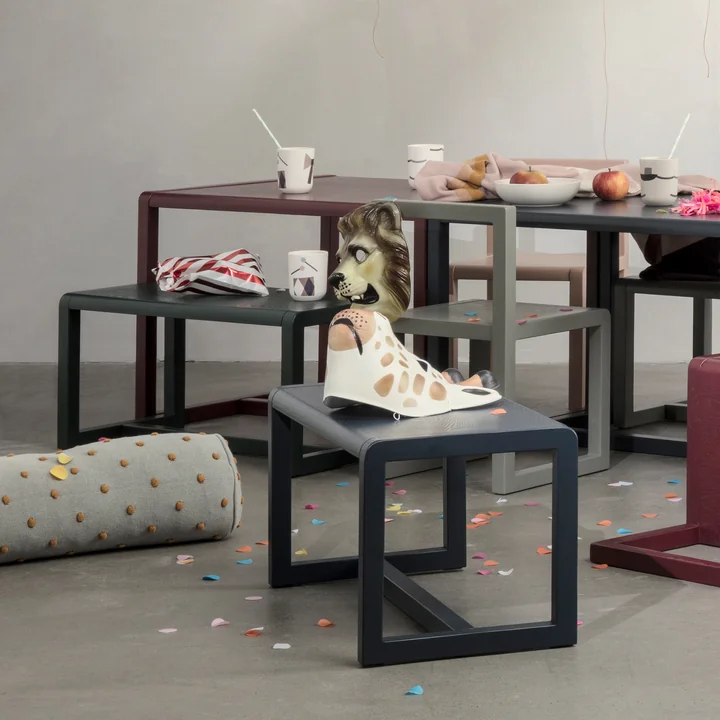 Little Architect Bank, stoel en tafel van Ferm Living