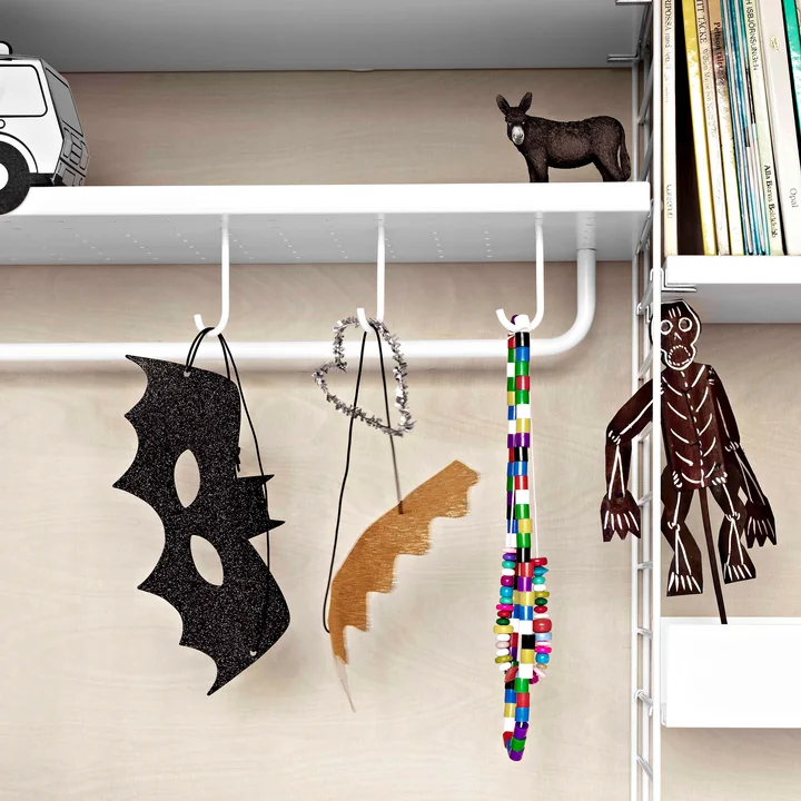 Haak en stang voor metalen plank van String