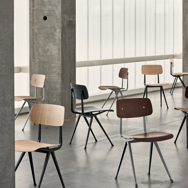 Result Stoel van HAY in verschillende versies