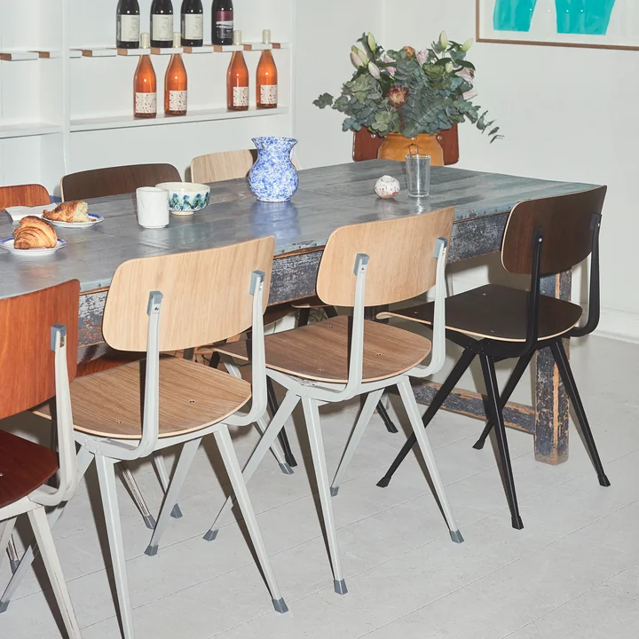 Result Stoel van HAY aan de eettafel