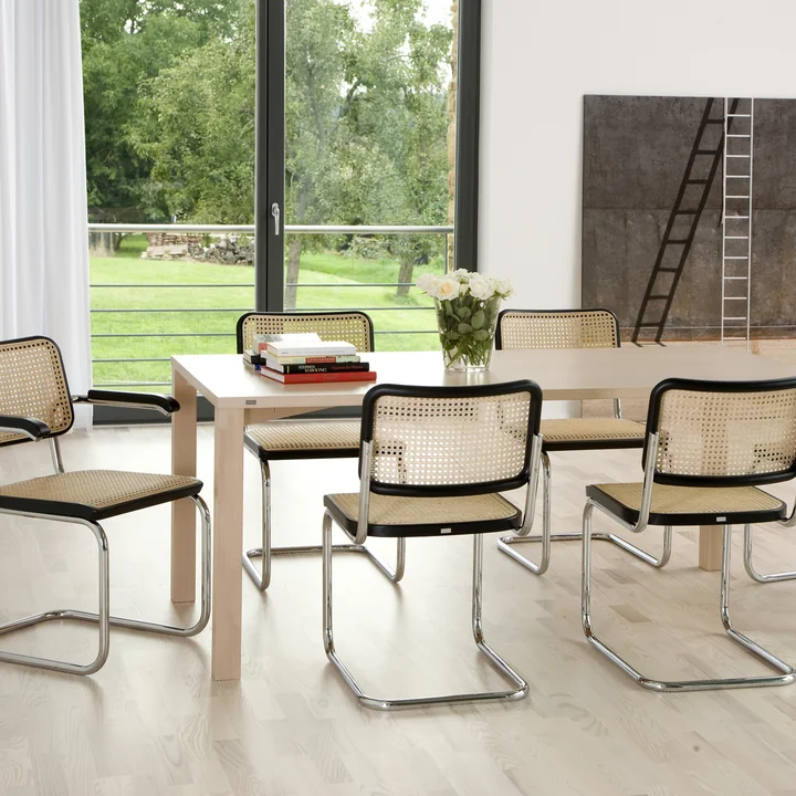 S 32 Stoel & S 64 Fauteuil van Thonet S 32 Stoel & S 64 Fauteuil van Thonet