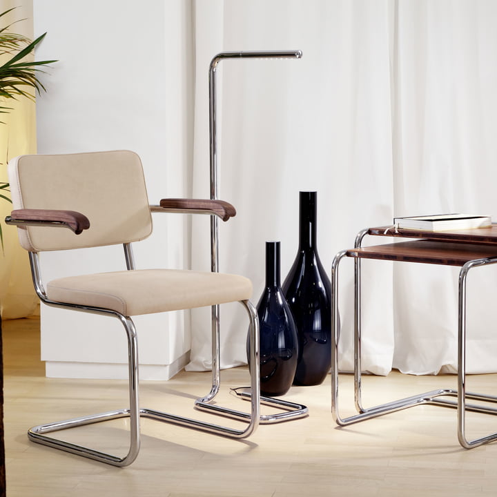 Lum vloerlamp LED van Thonet