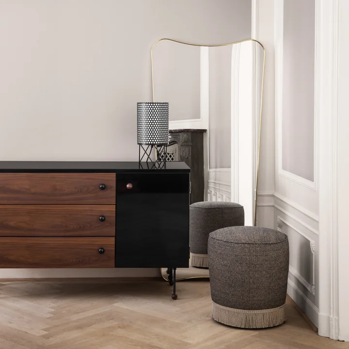 F.A. 33 Rechthoekige Muurspiegel van Gubi