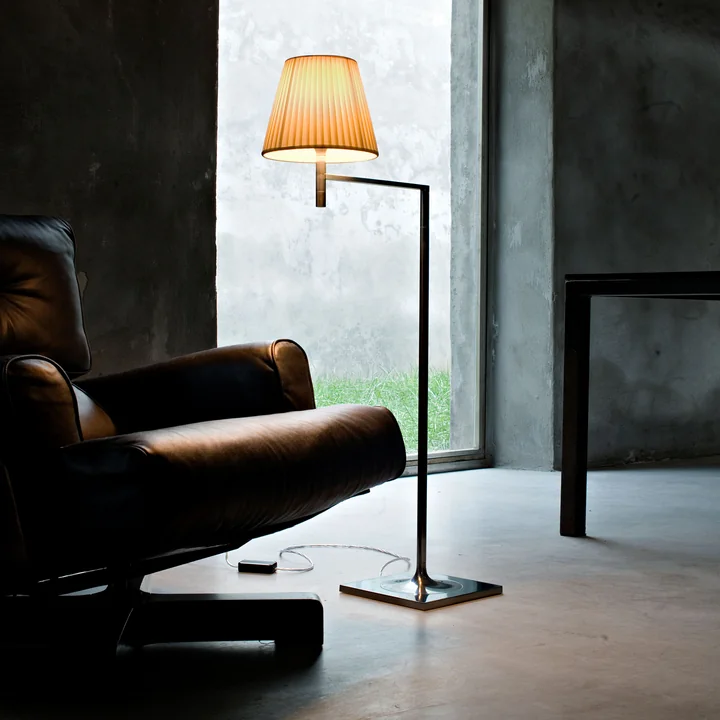 K Tribe Floor Lamp van Flos