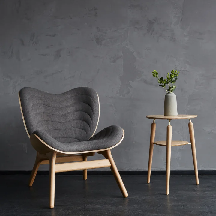 Mijn Spot bijzettafel en A Conversation Piece Fauteuil van Umage