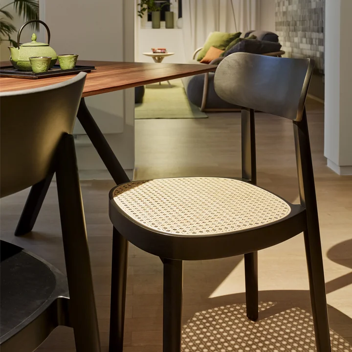 De 118 voorzitter van Sebastian Herkner voor Thonet