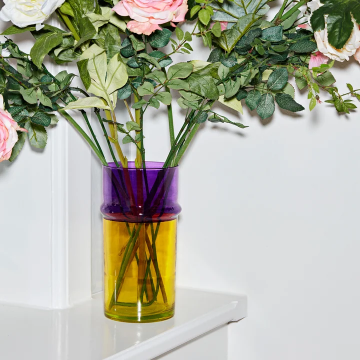 Het hooi - Marokkaanse vaas L, geel gevuld met bloemen