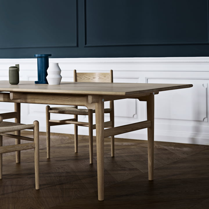 De Carl Hansen - CH36 Eettafel met CH327 Eettafel