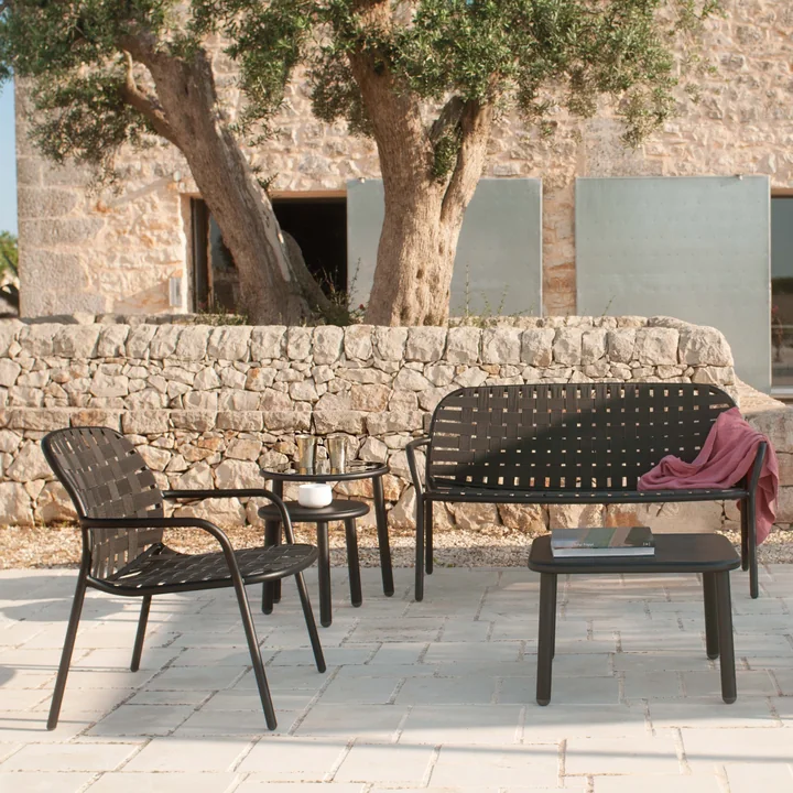 Emu - Yard - Fauteuil - Loungebank - Bijzettafel