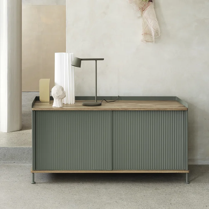 Enfold Sideboard van Muuto in Eik / Dusty Green