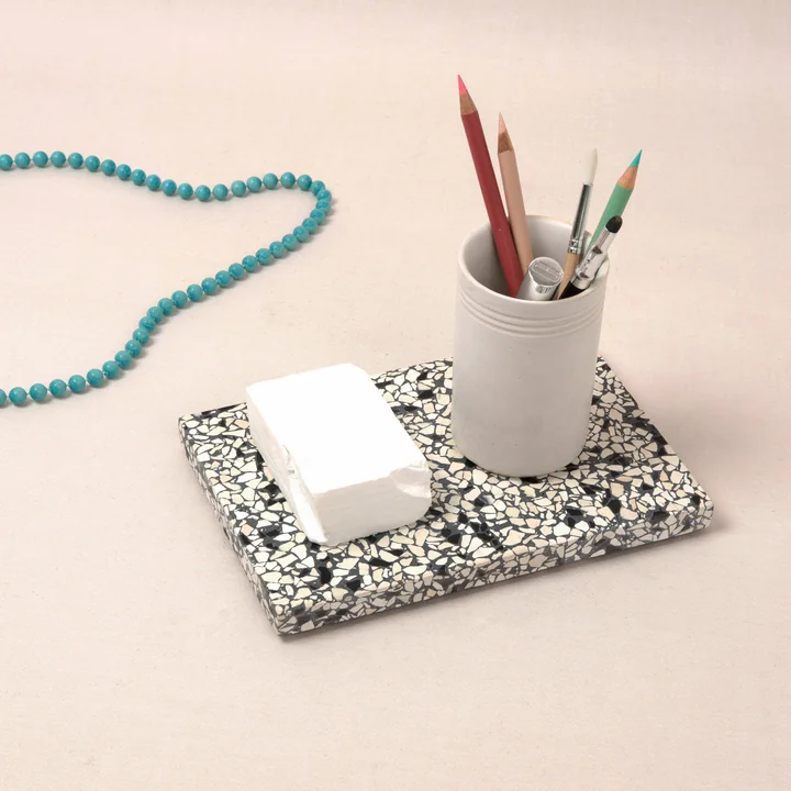 De OK Design - Confetti snij- en serveerplank Klein, zwart & ivoor