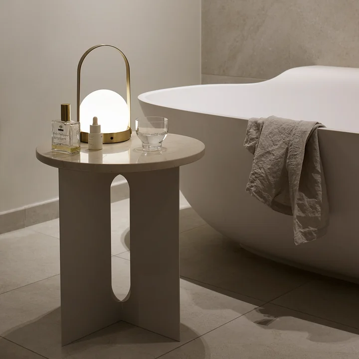 Androgyne Bijzettafel met marmeren blad van Audo