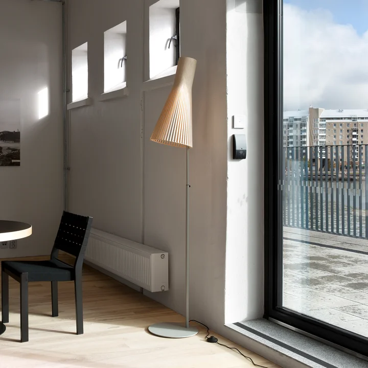 Secto 4210 vloerlamp van Secto in berken van Secto