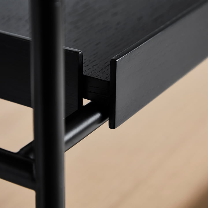 Tray Shelf van Woud in detail