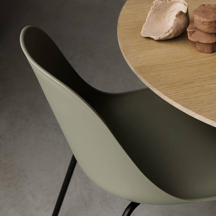 Harbour Dining Side Chair van Audo aan de eettafel