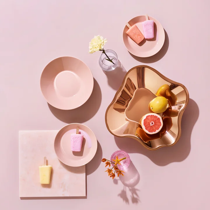 Teema servies van Iittala in poeder