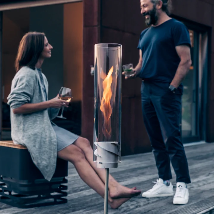 Spintafelvuur met aarden spies van höfats