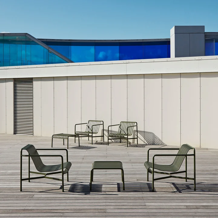 Tijdloze loungestoel voor buiten